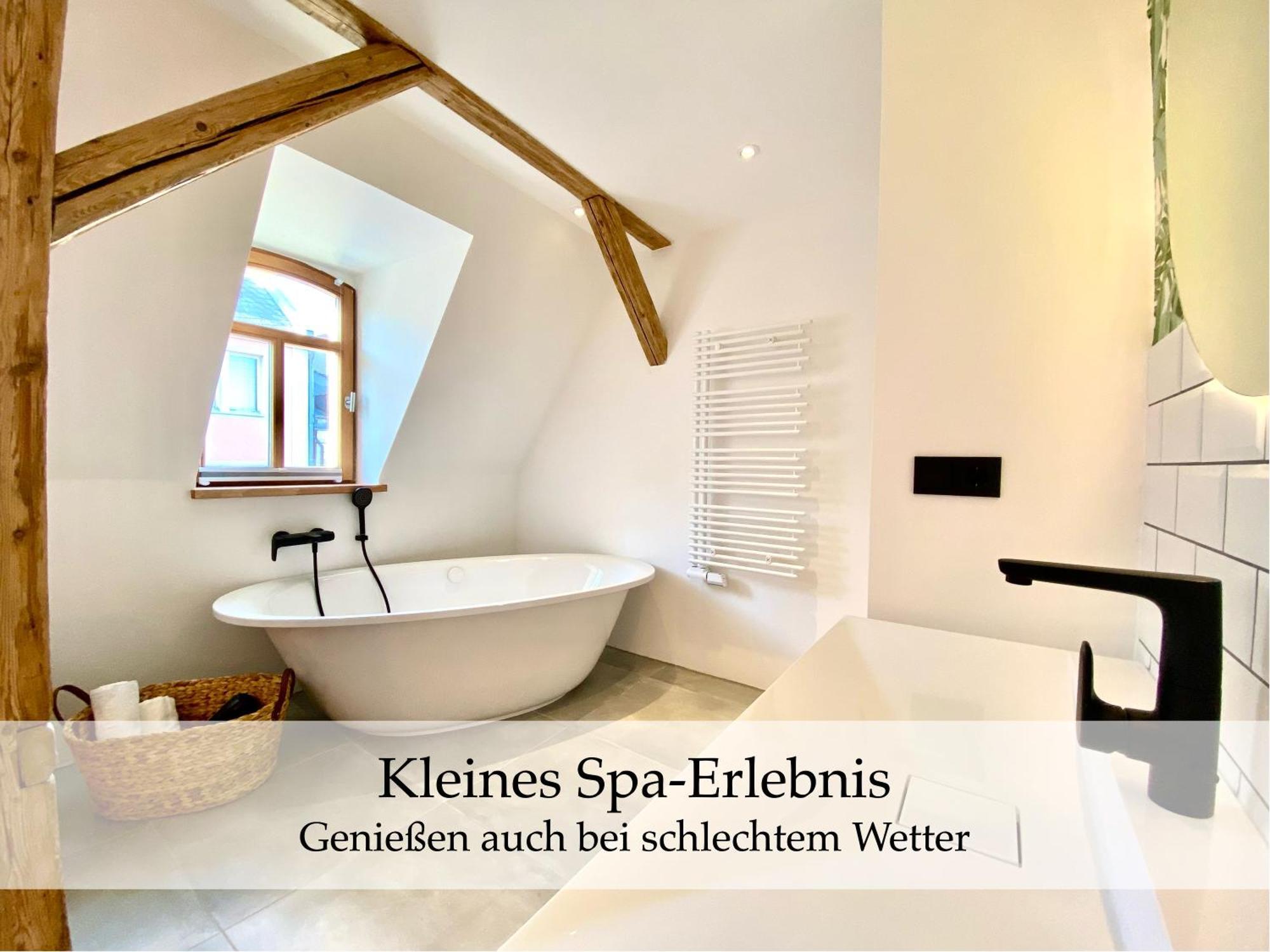 Zentrale 1-Zimmer-Ferienwohnung Mit Digitalem Check In Hof  Esterno foto
